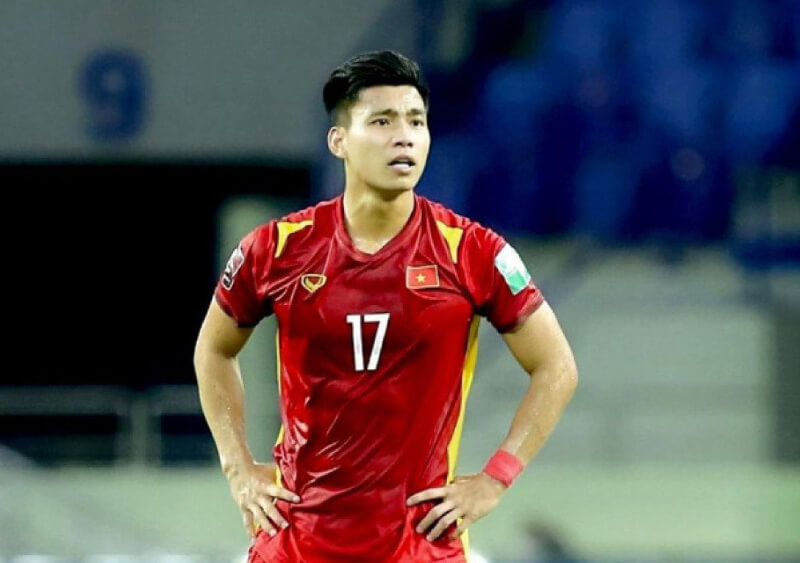 Vũ Văn Thanh là cầu thủ trẻ xuất sắc năm 2016
