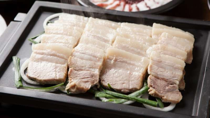 Thịt sẽ cung cấp lượng lớn Protein để phục hồi hệ tiêu hoá